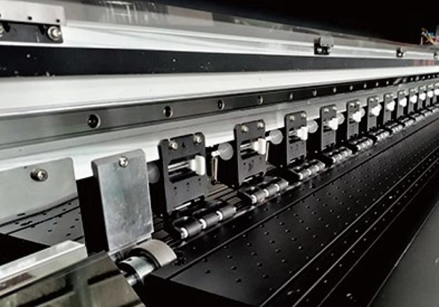 Рулонный уф принтер UNIVERSAL K-3204UV, 320см, i3200U1*4шт