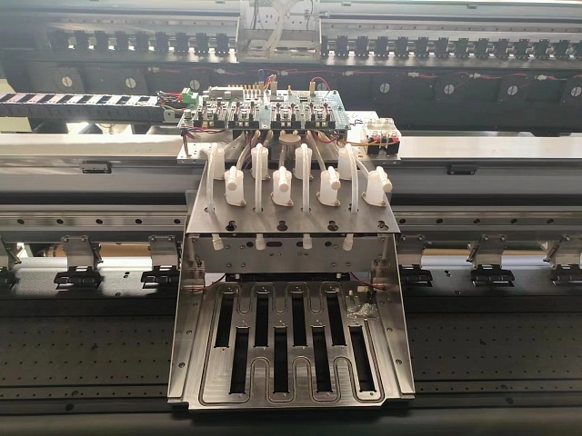 Широкоформатный принтер Universal  M-3208 (KM512i/30pl)