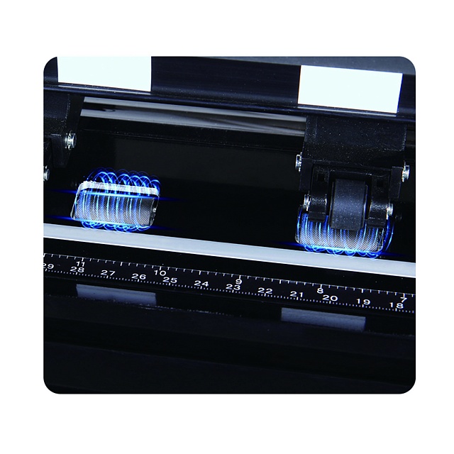 Режущий плоттер Universal SV-1350